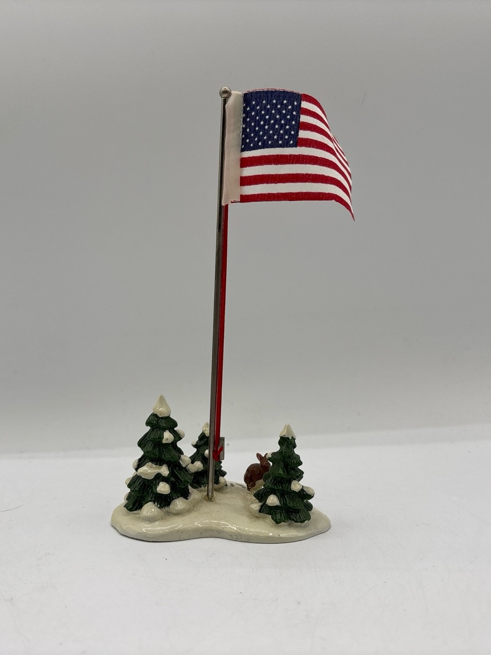 Department 56 1989 Vintage Village Flag Pole 5177-2 Handpainted Accessory EUC